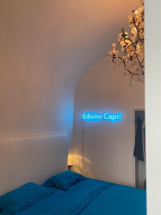 Acomodação com café da manhã  Edivino Design Capri